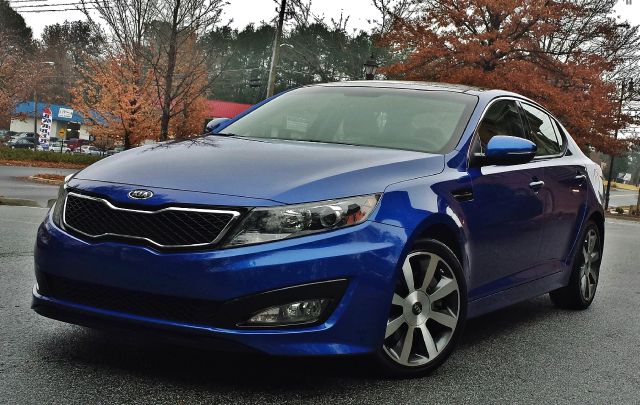 Kia Optima 2012 photo 1