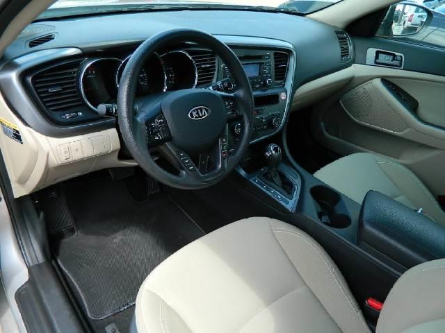 Kia Optima 2012 photo 4