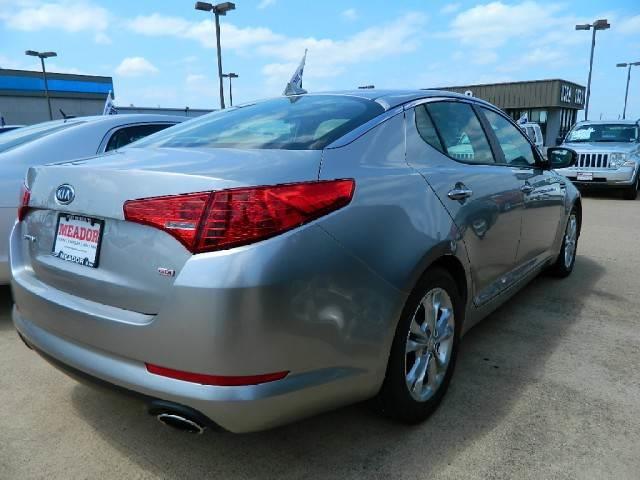 Kia Optima 2012 photo 5