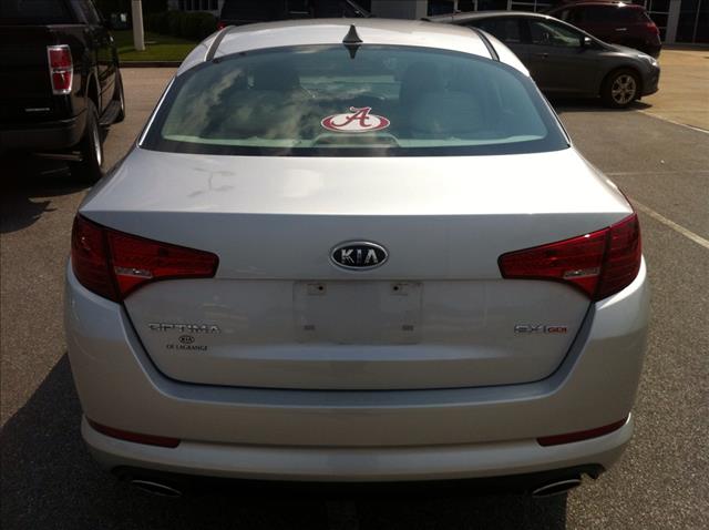 Kia Optima 2012 photo 1