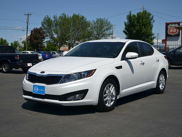 Kia Optima 2012 photo 12