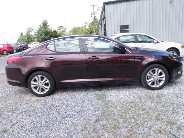 Kia Optima 2012 photo 8