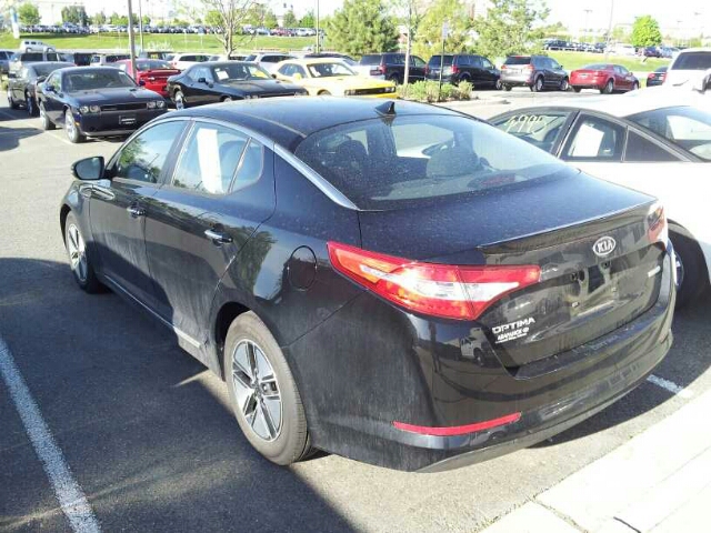 Kia Optima 2012 photo 1