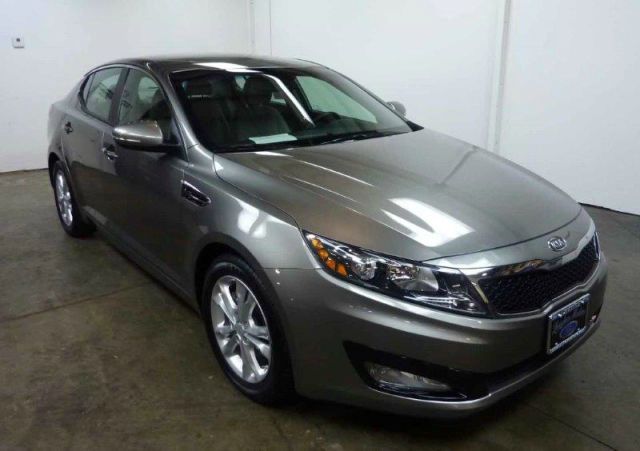 Kia Optima 2012 photo 4