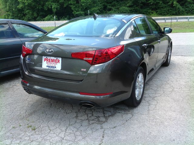 Kia Optima 2012 photo 2