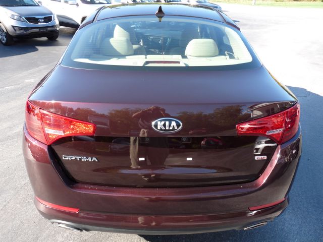 Kia Optima 2013 photo 2