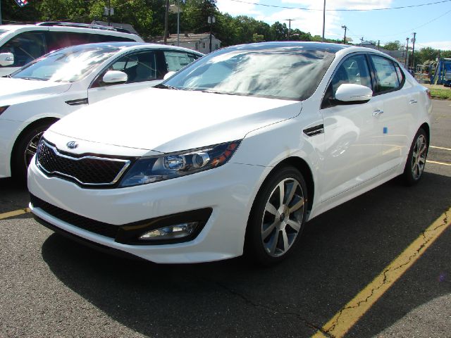 Kia Optima 2013 photo 4