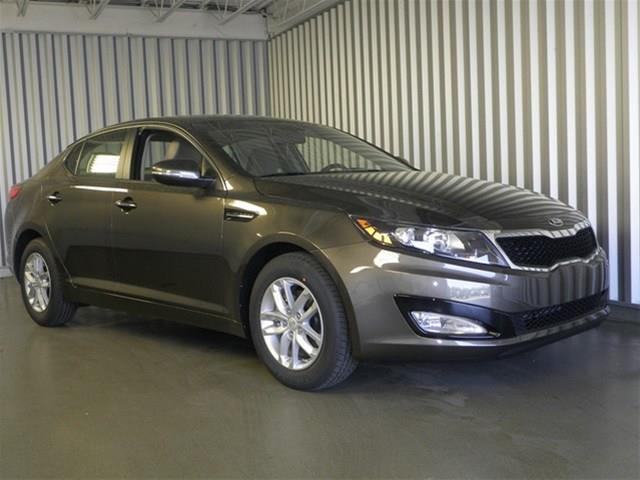 Kia Optima 2013 photo 1