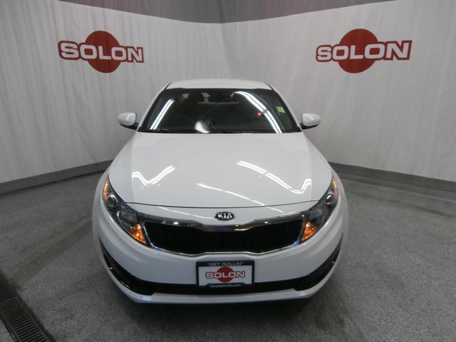 Kia Optima 2013 photo 1