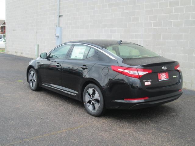 Kia Optima 2013 photo 1