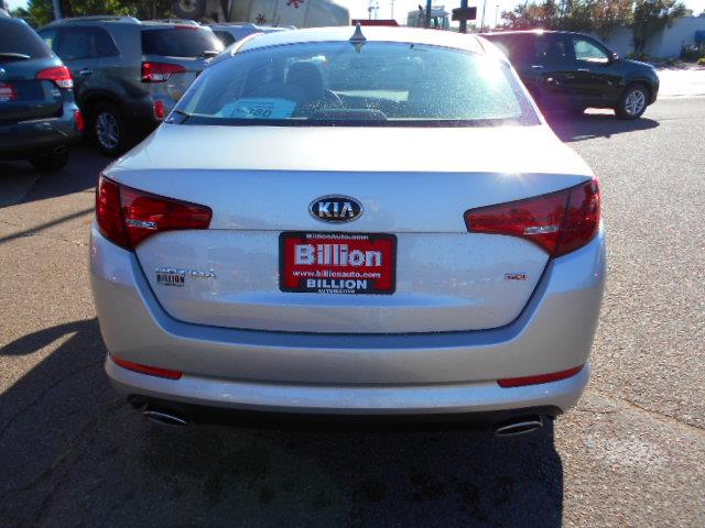 Kia Optima 2013 photo 1