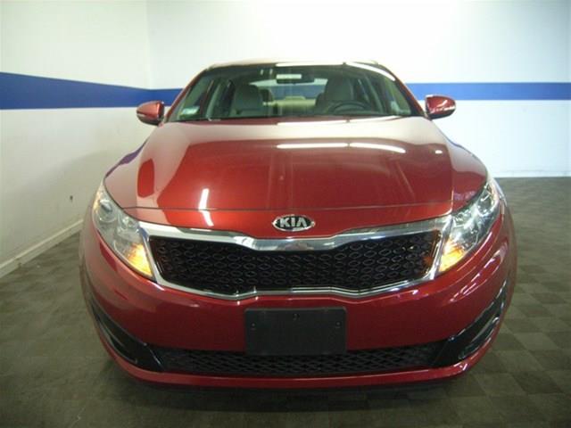 Kia Optima 2013 photo 2