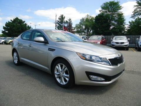 Kia Optima 2013 photo 2