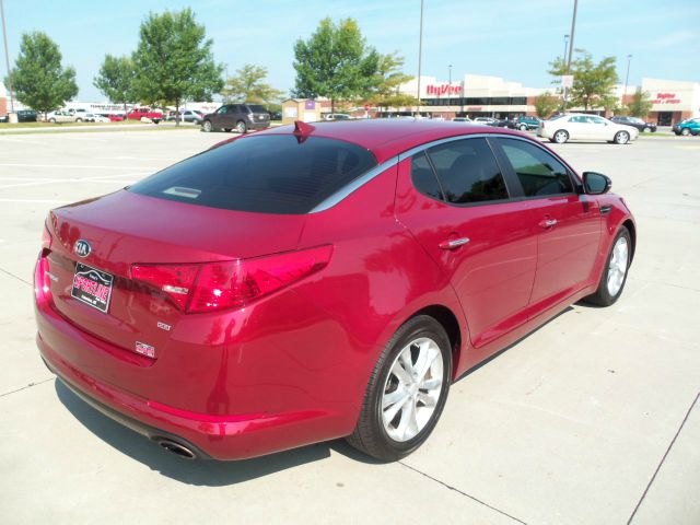 Kia Optima 2013 photo 3