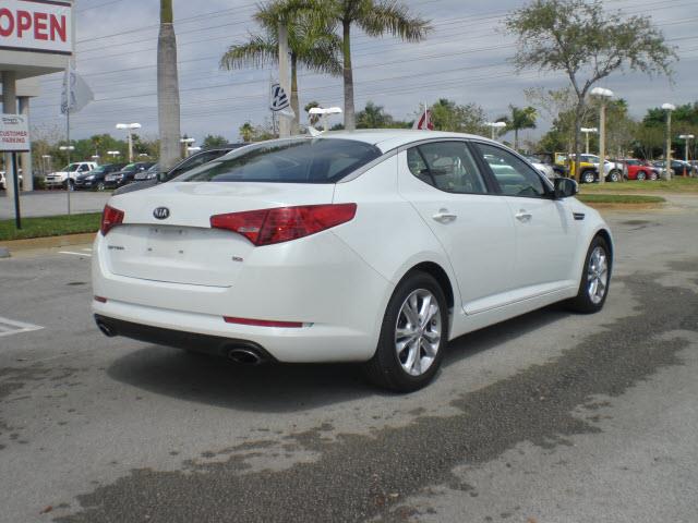 Kia Optima 2013 photo 3