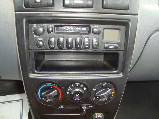 Kia Rio 2001 photo 5