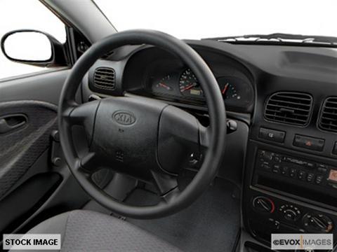 Kia Rio 2001 photo 1