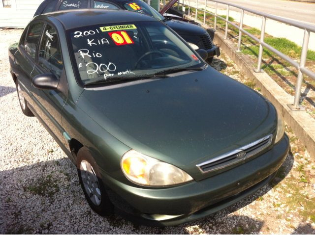 Kia Rio 2001 photo 4