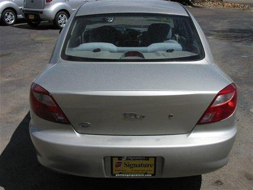 Kia Rio 2001 photo 2