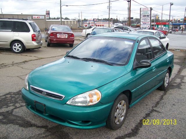 Kia Rio 2001 photo 5