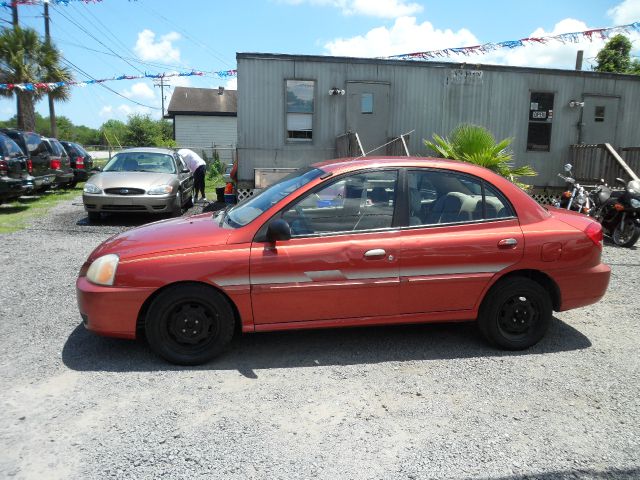 Kia Rio 2003 photo 3