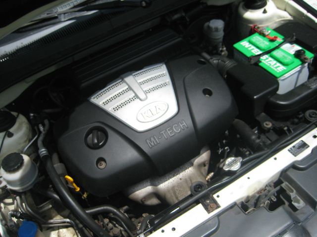 Kia Rio 2003 photo 1