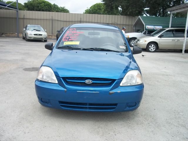 Kia Rio 2003 photo 20