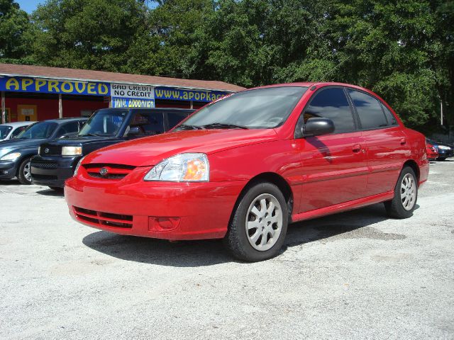 Kia Rio 2005 photo 4