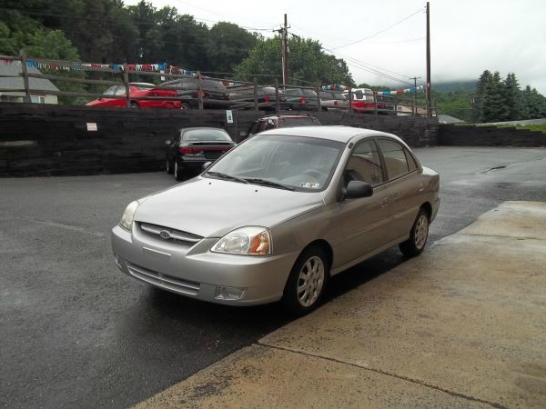 Kia Rio 2005 photo 4