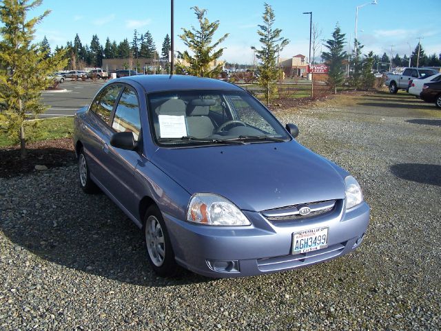 Kia Rio 2005 photo 2