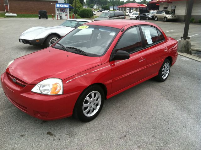 Kia Rio 2005 photo 3