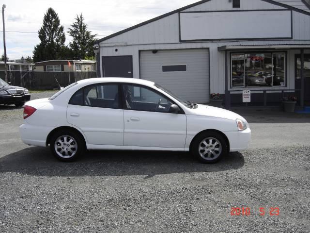 Kia Rio 2005 photo 4