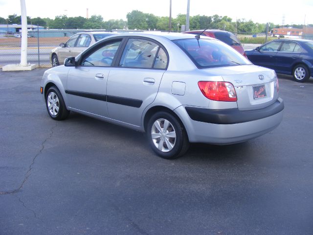 Kia Rio 2006 photo 5