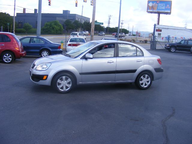 Kia Rio 2006 photo 8