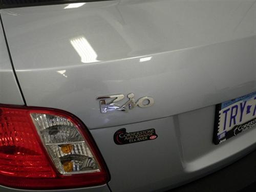 Kia Rio 2006 photo 3