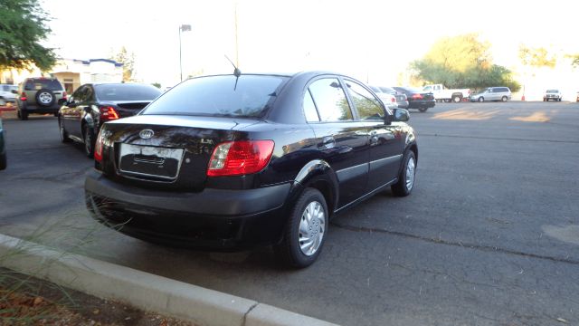 Kia Rio 2006 photo 2