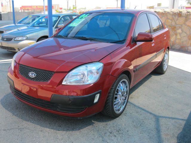 Kia Rio 2006 photo 3