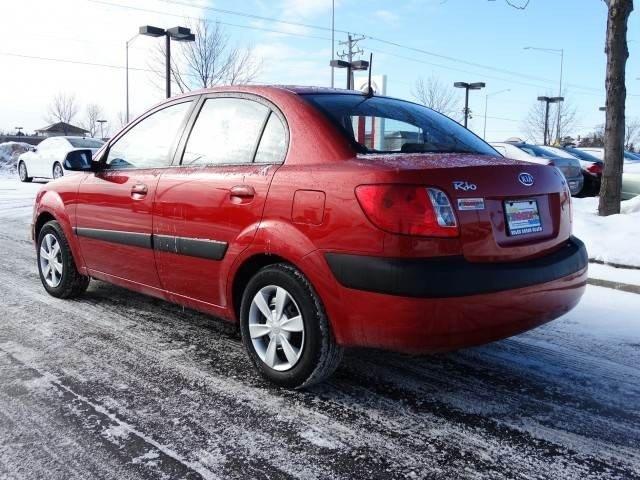 Kia Rio 2006 photo 2