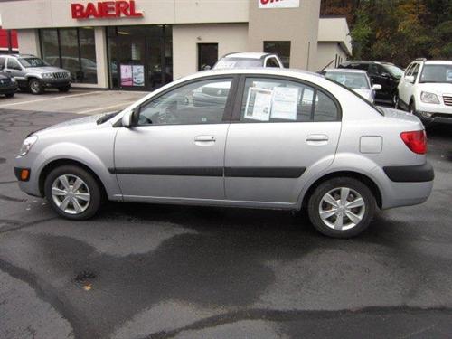 Kia Rio 2006 photo 1