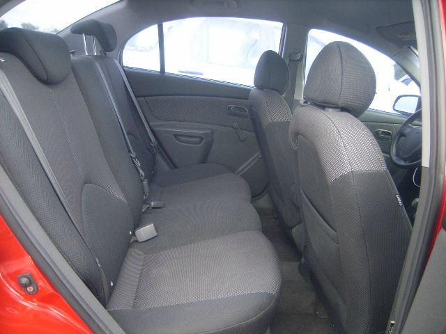 Kia Rio 2006 photo 4