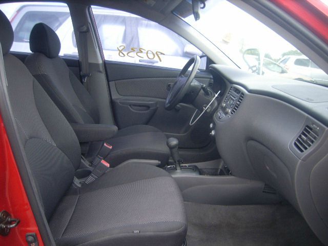 Kia Rio 2006 photo 6