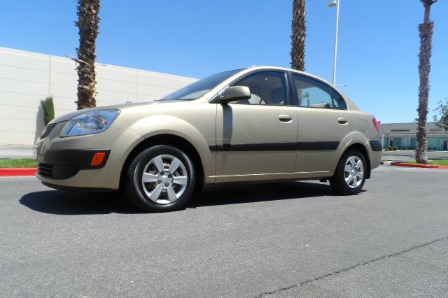 Kia Rio 2007 photo 4