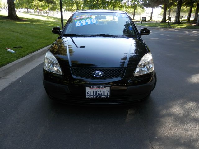 Kia Rio 2007 photo 23