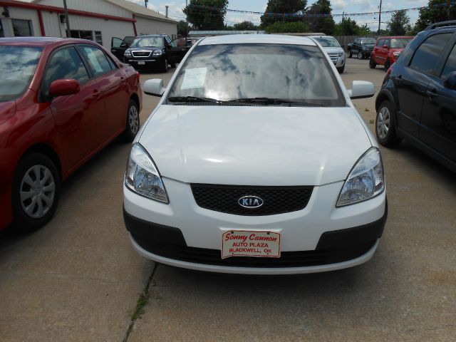 Kia Rio Elk Conversion Van Sedan