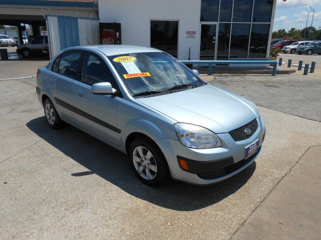 Kia Rio 2007 photo 4