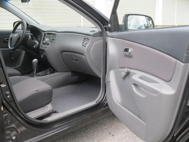 Kia Rio 2007 photo 1