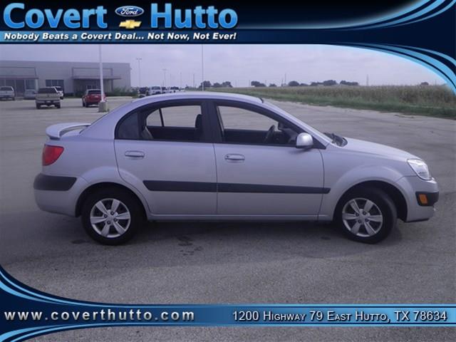 Kia Rio 2008 photo 1