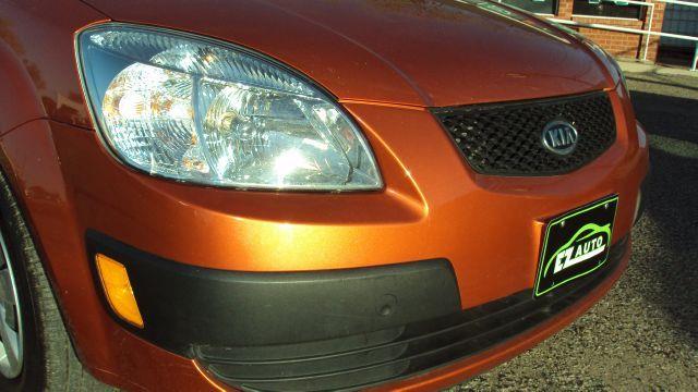 Kia Rio 2008 photo 3