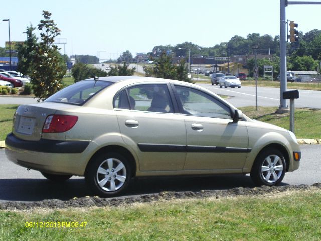 Kia Rio 2008 photo 1