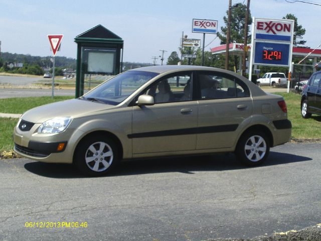 Kia Rio 2008 photo 4